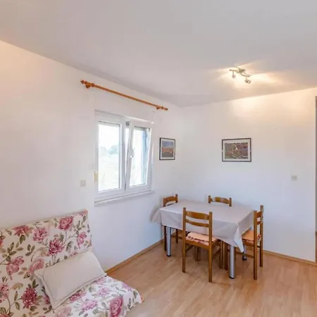 Apartment One Bedroom With Balcony